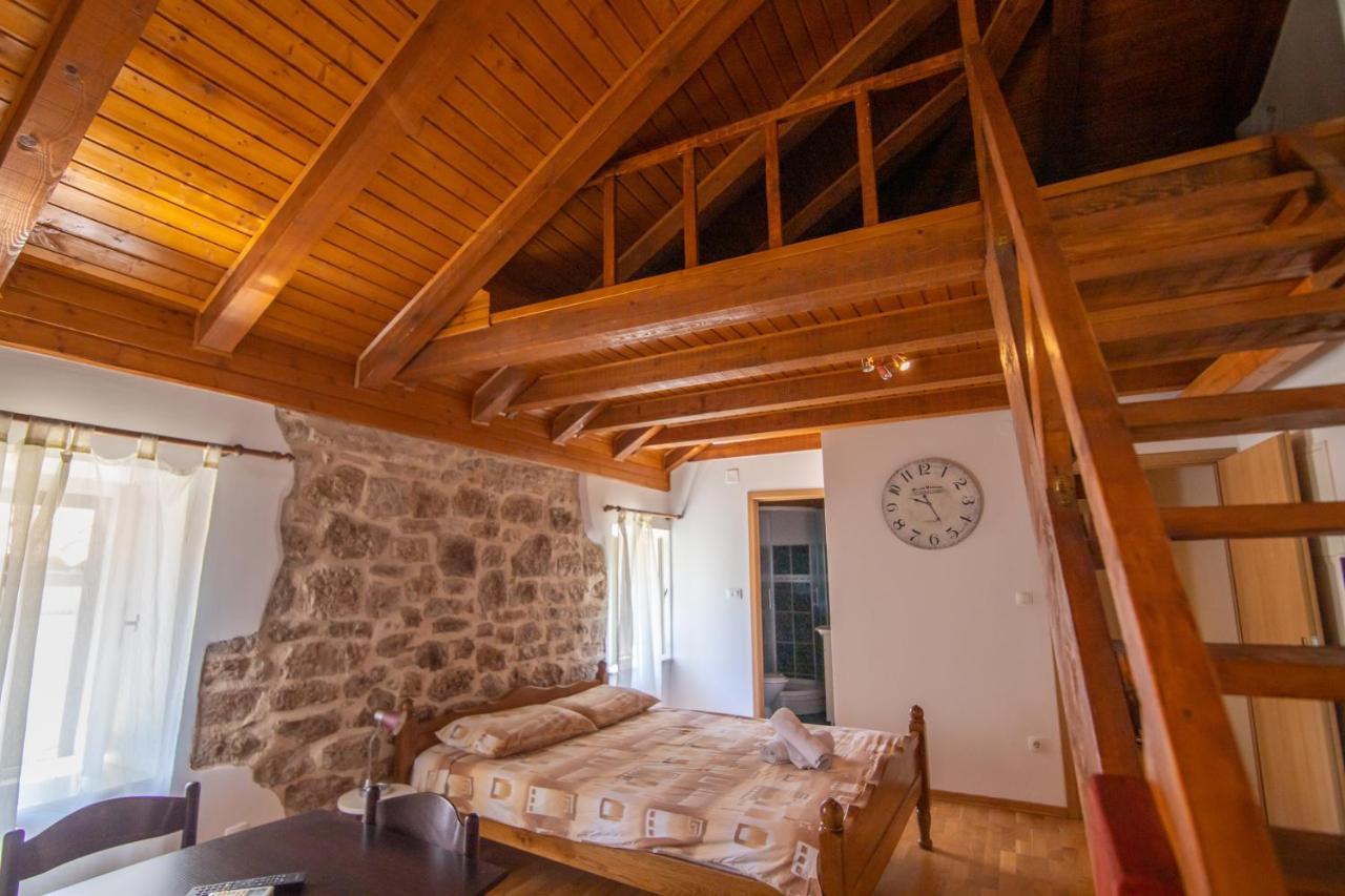 Apartments Loriana Šibenik Екстериор снимка