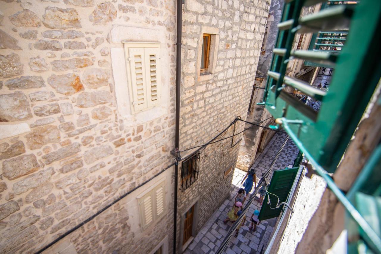 Apartments Loriana Šibenik Екстериор снимка