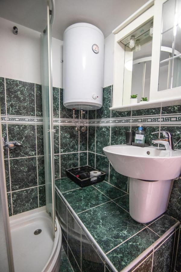 Apartments Loriana Šibenik Екстериор снимка