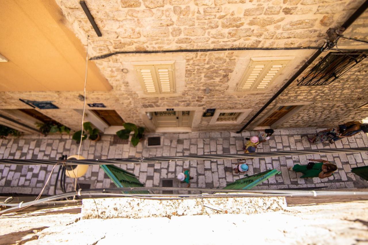 Apartments Loriana Šibenik Екстериор снимка