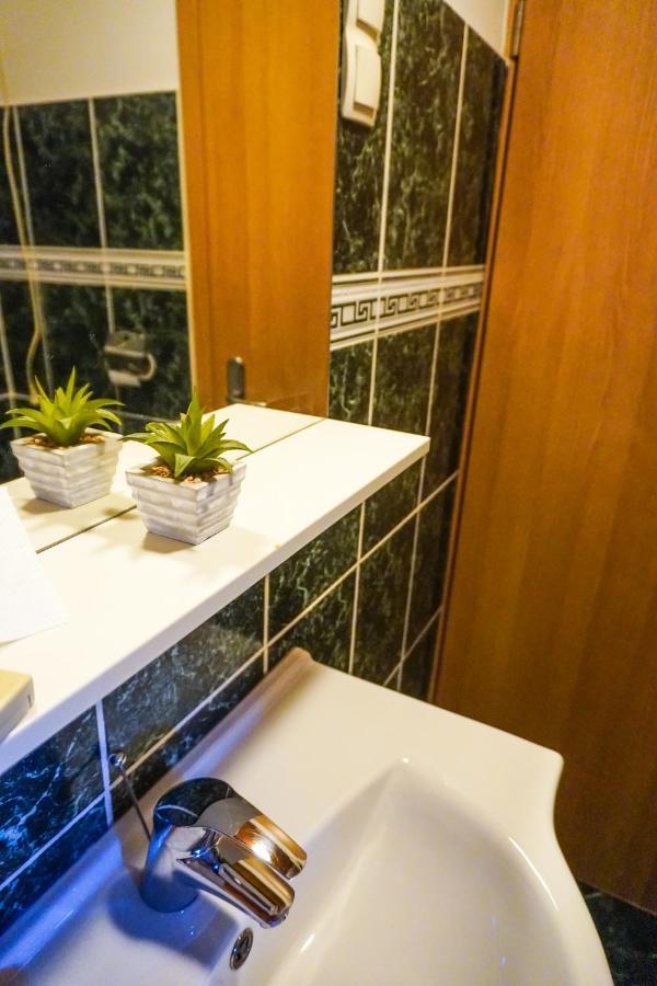 Apartments Loriana Šibenik Екстериор снимка